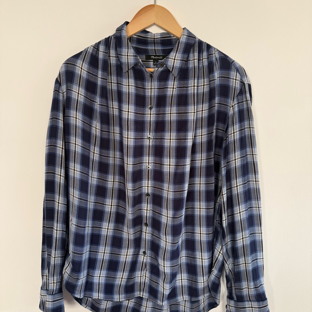 Madewell Plaid Soft Viscose Button-Front Blouse Lightweight Layering Size M - Picture 4 of 9